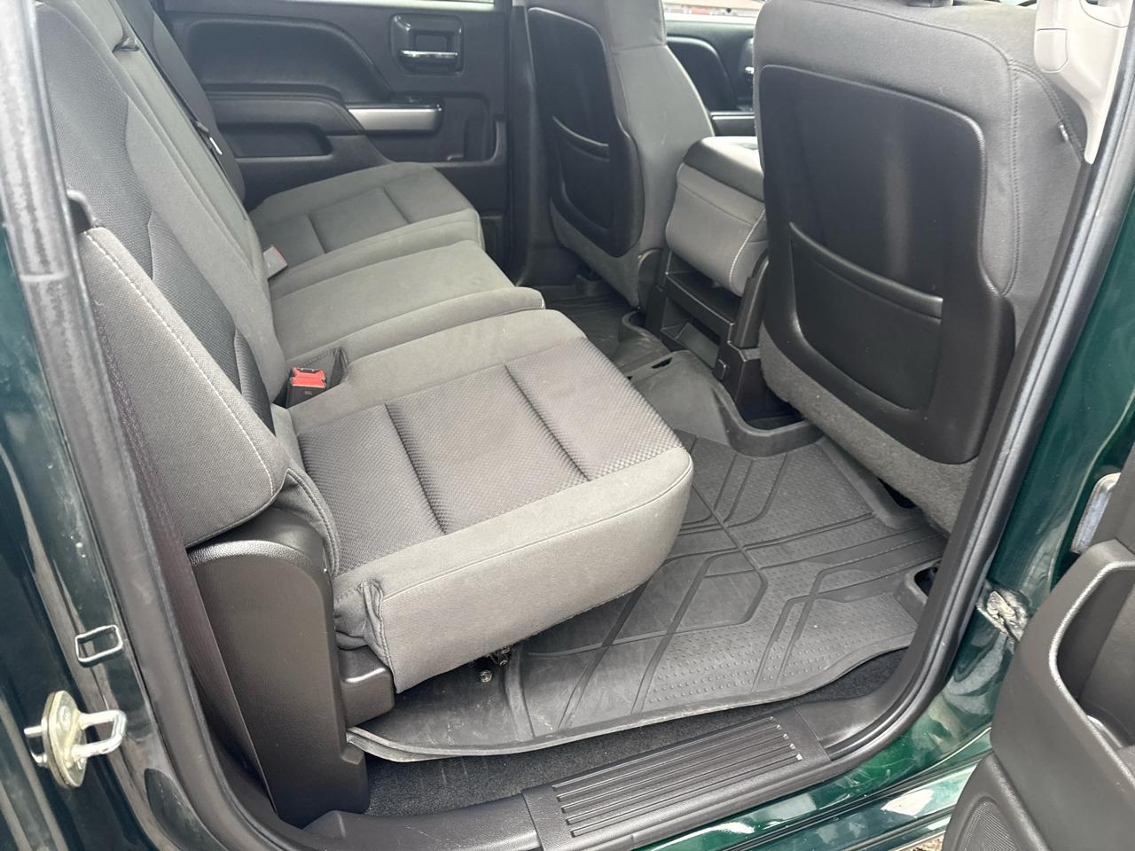 Chevrolet Silverado 1500 4WD Crew Cab 143.5" LT w/1LT 2015