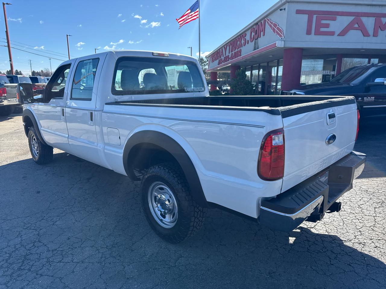 Ford Super Duty F-250 SRW 4WD Crew Cab 156" XLT 2016