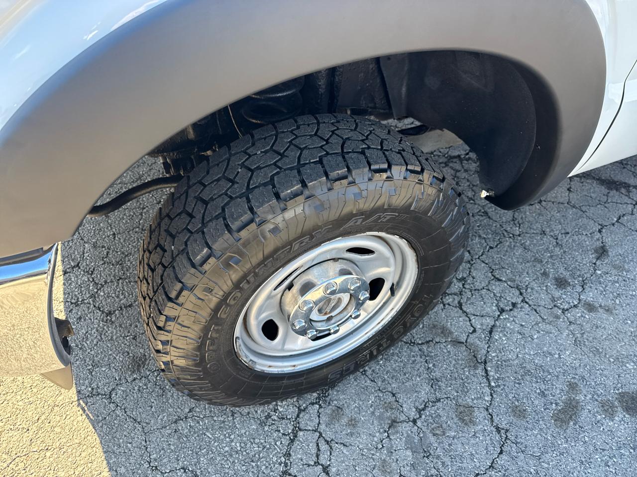 Ford Super Duty F-250 SRW 4WD Crew Cab 156" XLT 2016