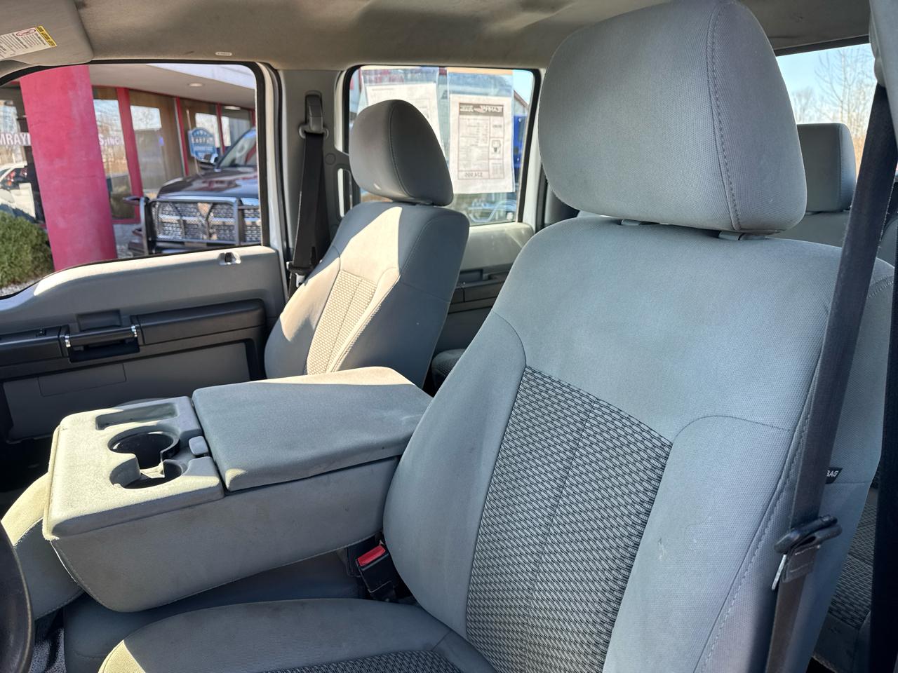 Ford Super Duty F-250 SRW 4WD Crew Cab 156" XLT 2016