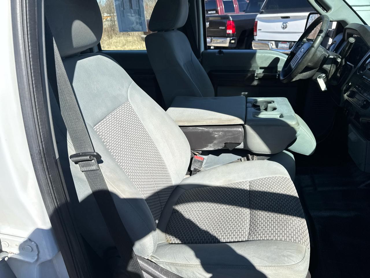 Ford Super Duty F-250 SRW 4WD Crew Cab 156" XLT 2016