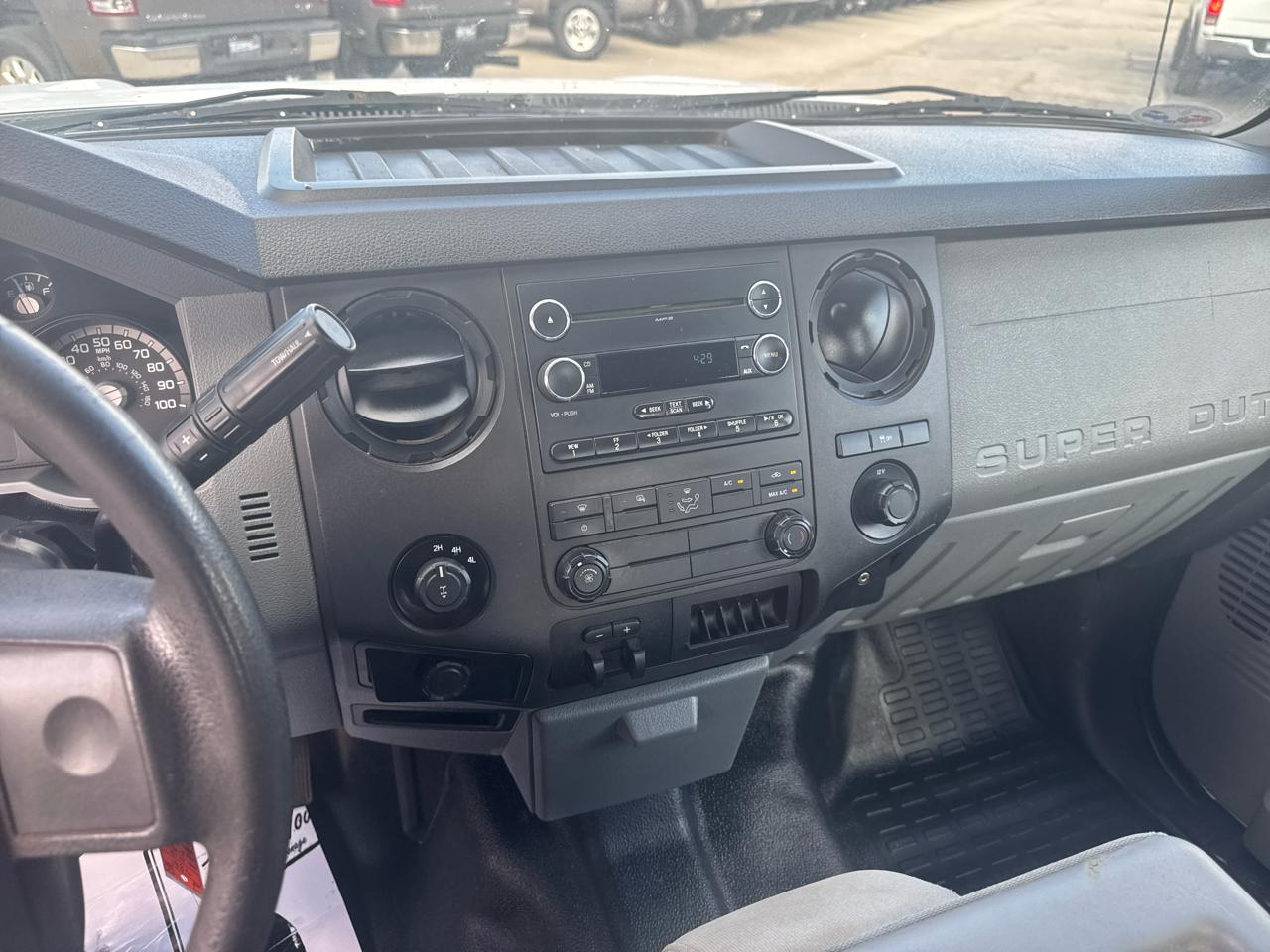 Ford Super Duty F-250 SRW 4WD Crew Cab 156" XLT 2016