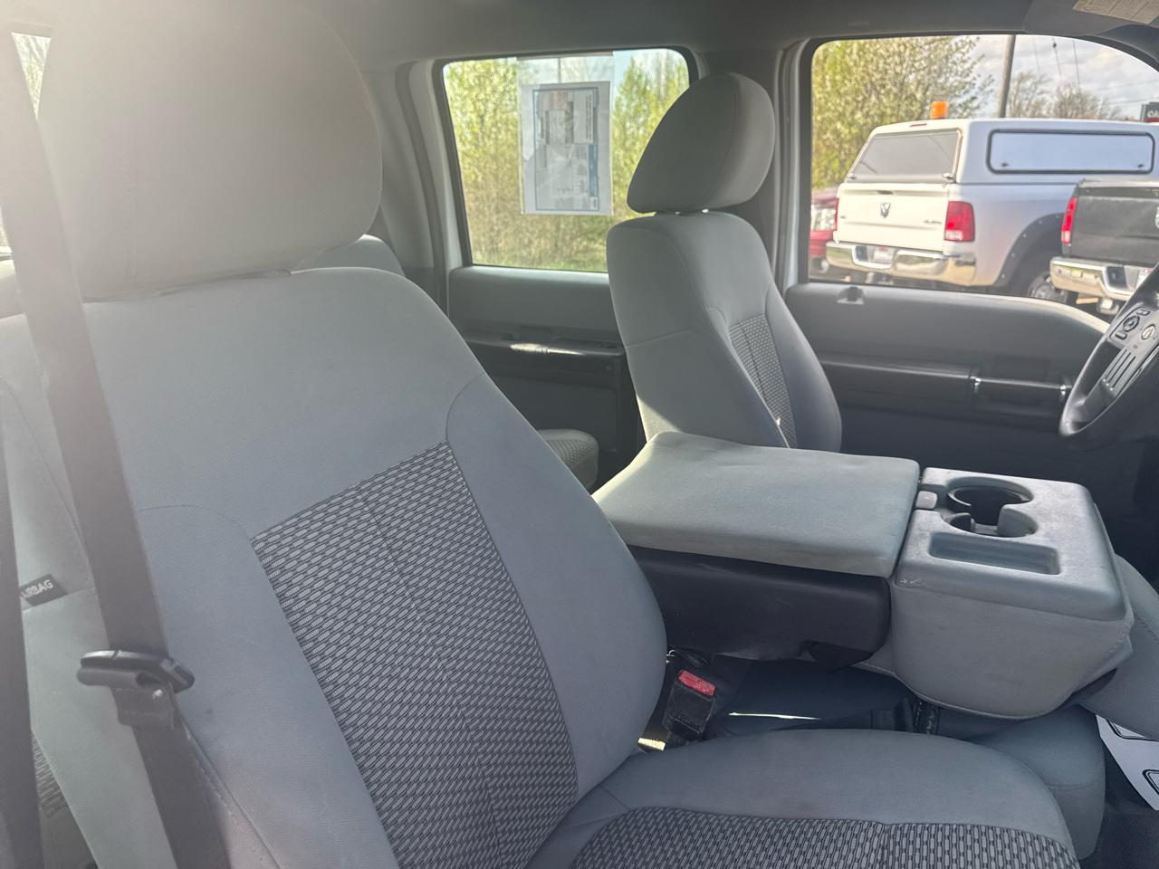 Ford Super Duty F-250 SRW 4WD Crew Cab 156" XLT 2016