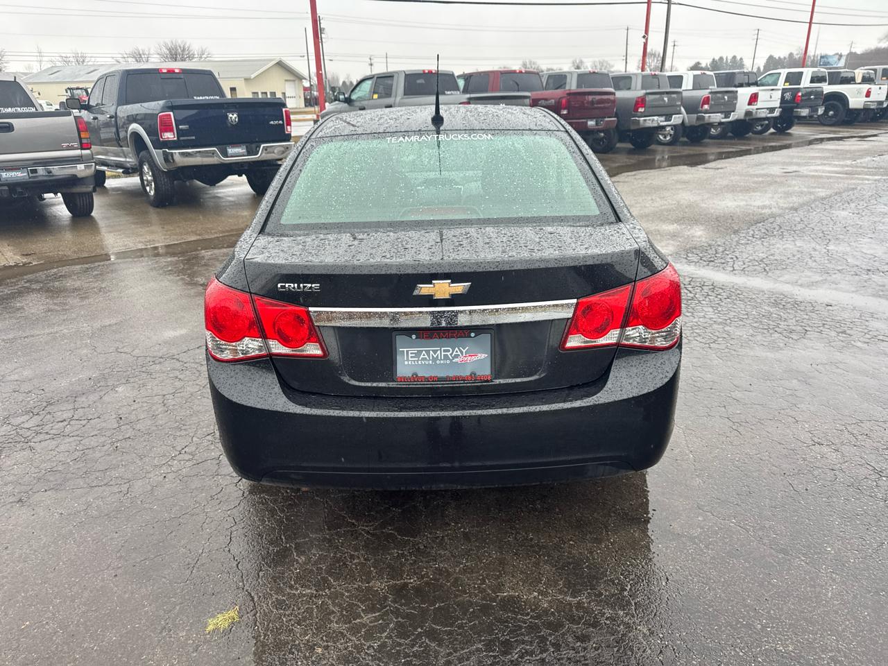 Chevrolet Cruze 4dr Sdn LS 2011