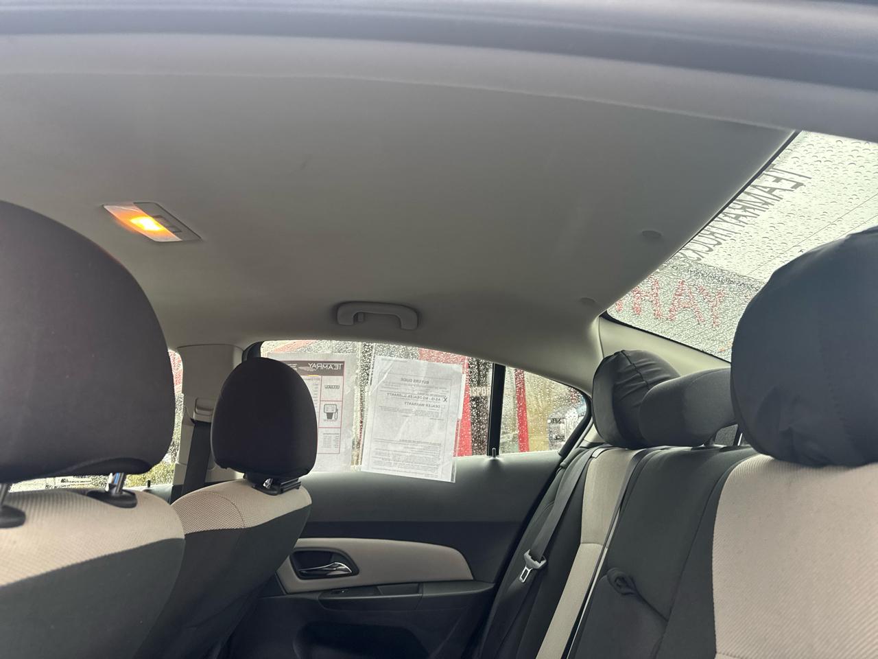 Chevrolet Cruze 4dr Sdn LS 2011