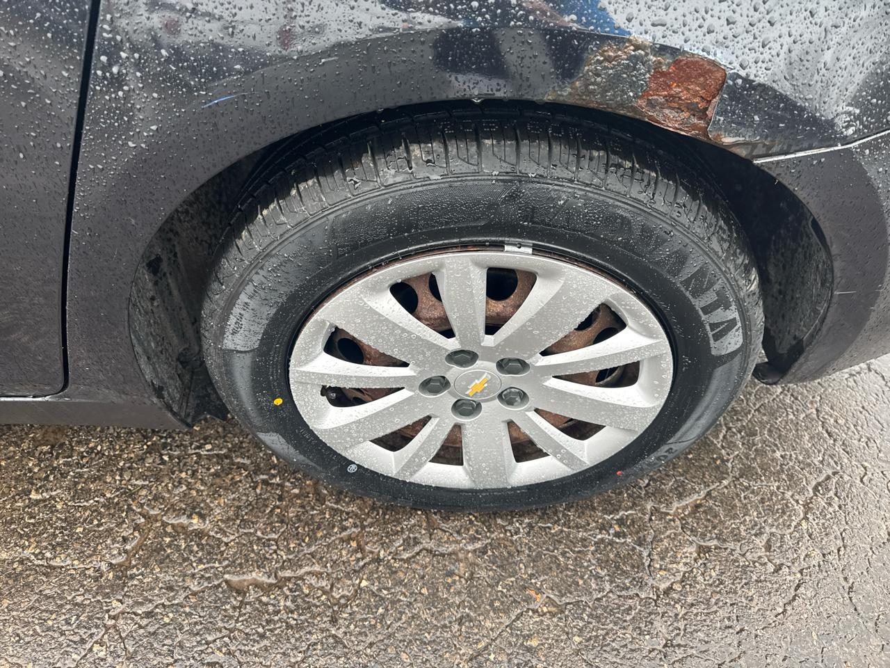 Chevrolet Cruze 4dr Sdn LS 2011