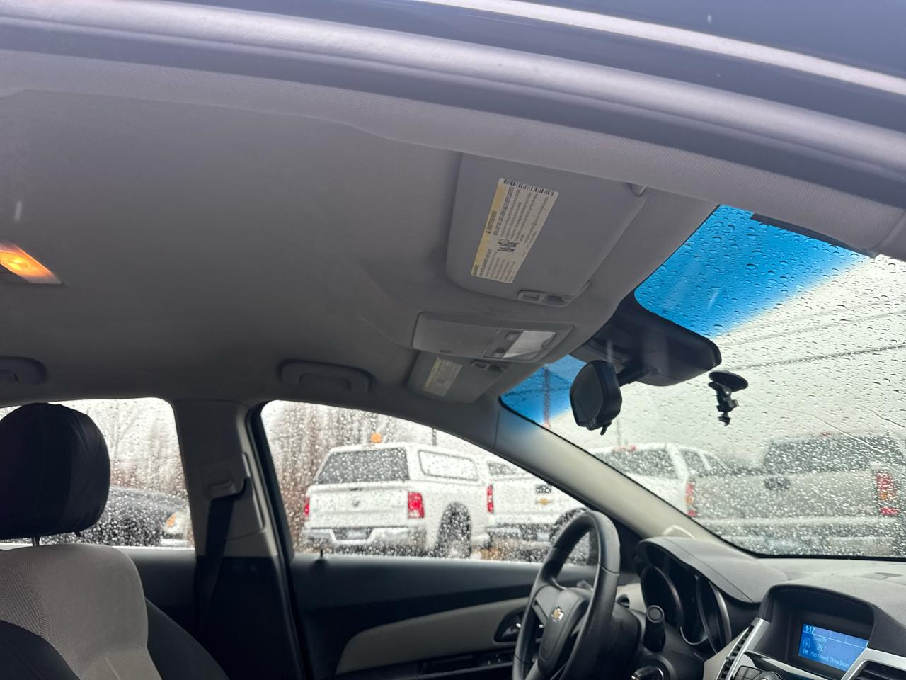 Chevrolet Cruze 4dr Sdn LS 2011