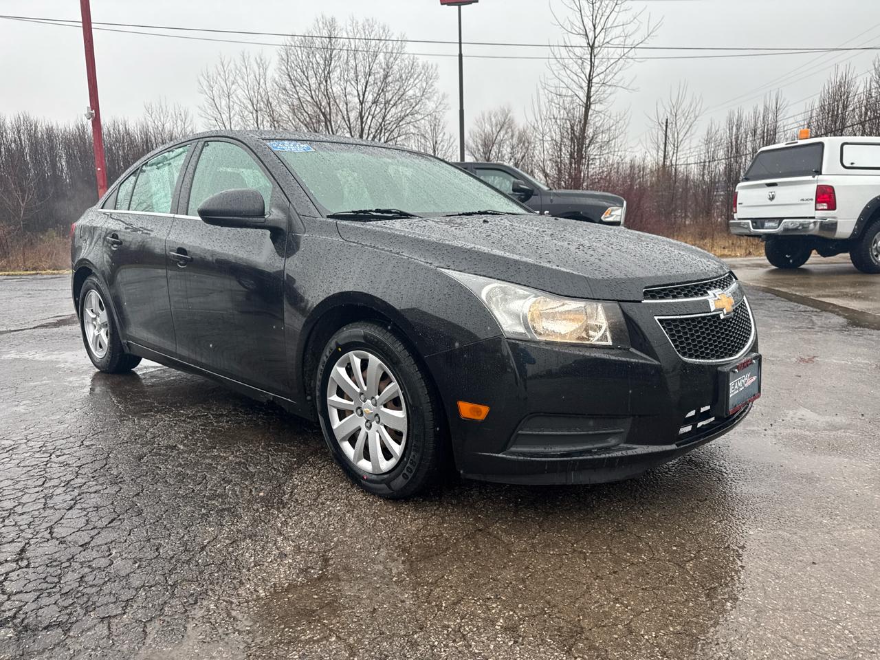 Chevrolet Cruze 4dr Sdn LS 2011