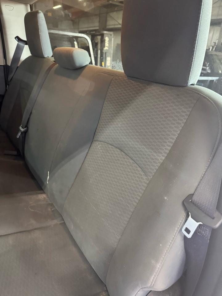 RAM 3500 4WD Crew Cab 169" Tradesman 2015