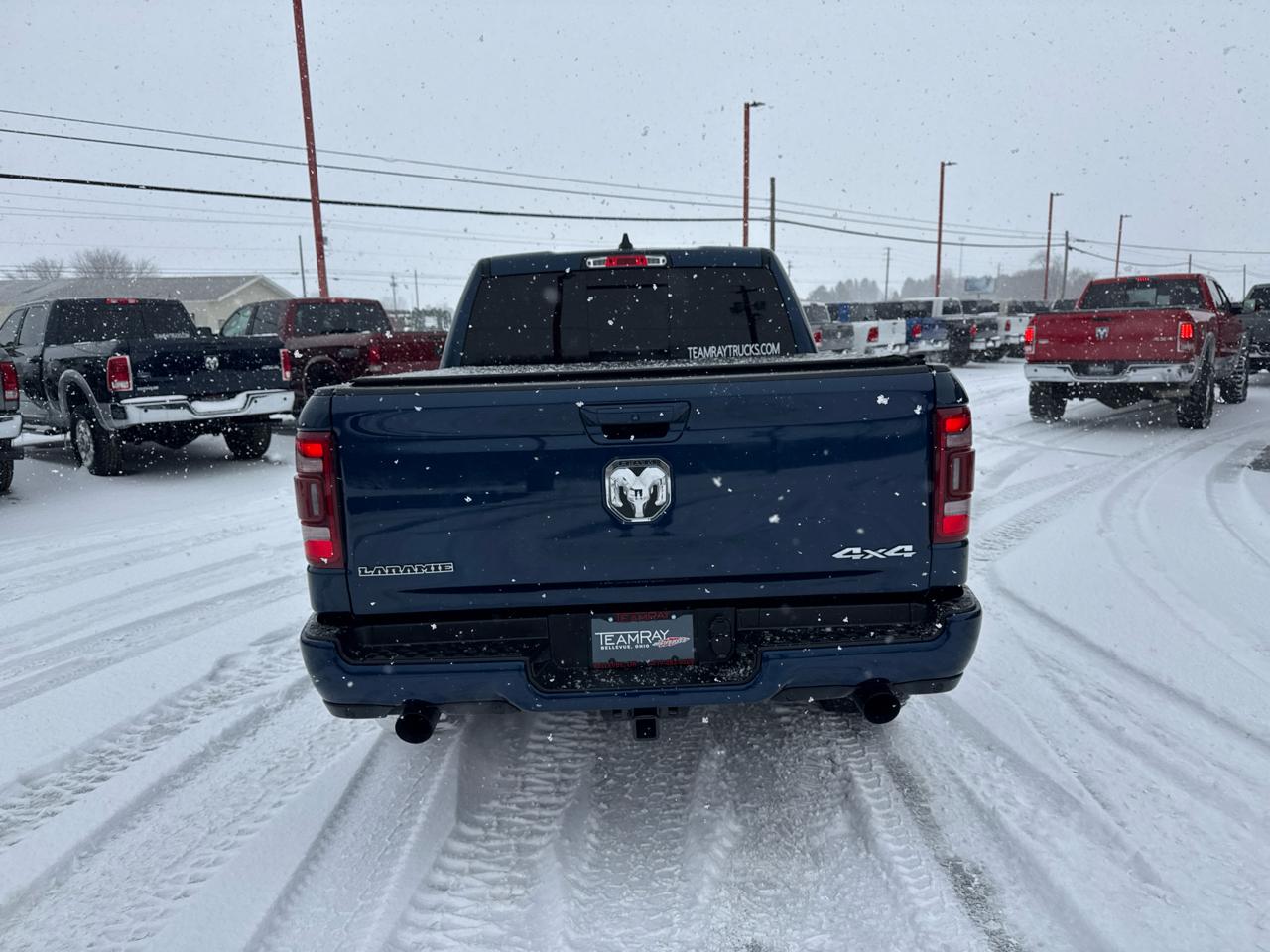 RAM 1500 Laramie 4x4 Crew Cab 5'7" Box 2021