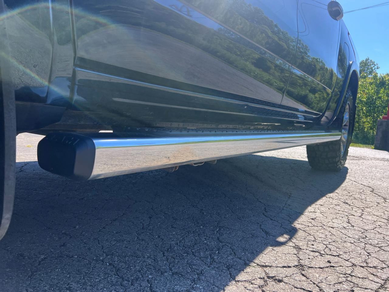RAM 1500 Laramie 4x4 Crew Cab 5'7" Box 2021