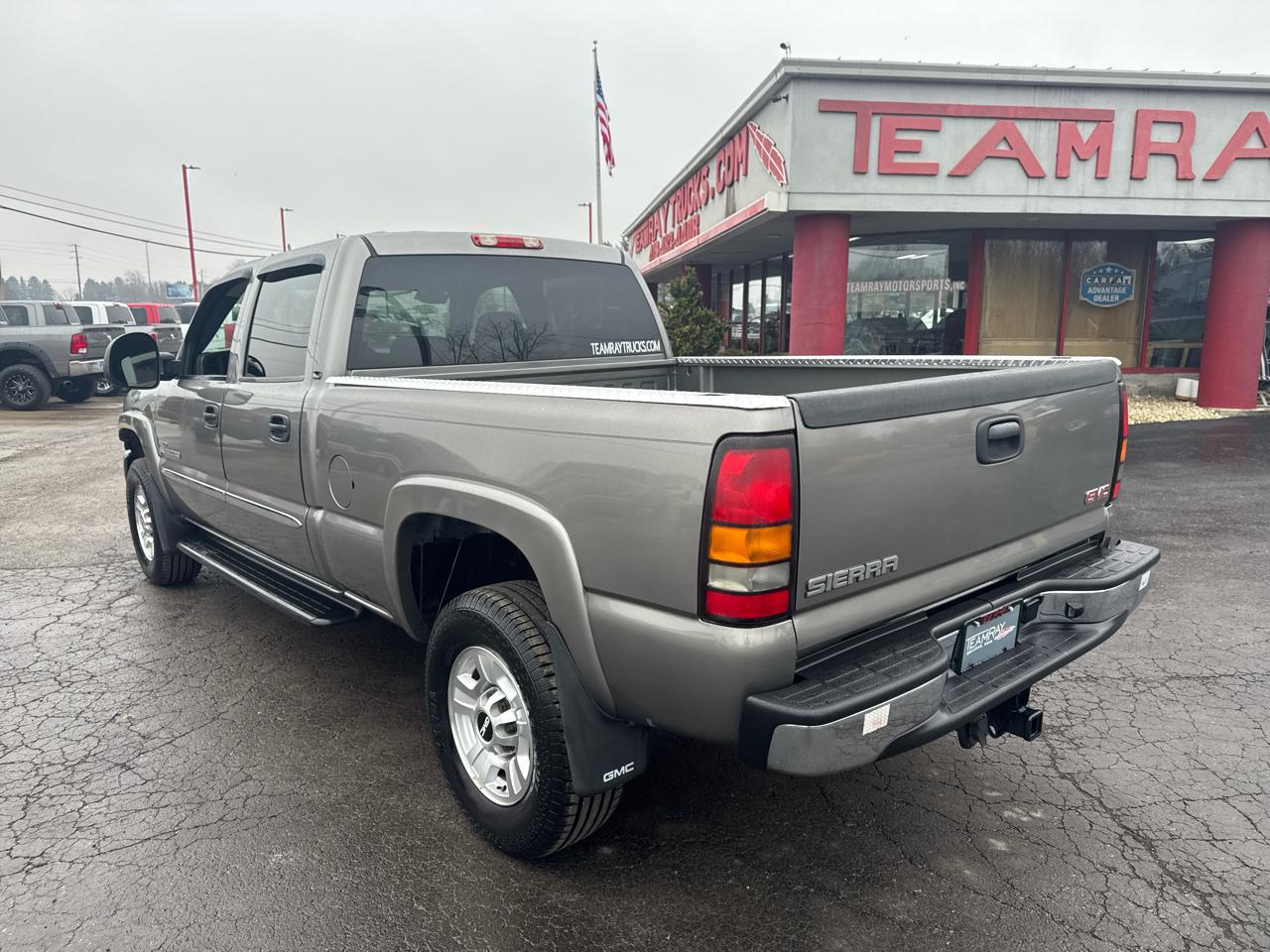 GMC Sierra 2500HD Classic 2WD Crew Cab 153" SLE1 2007