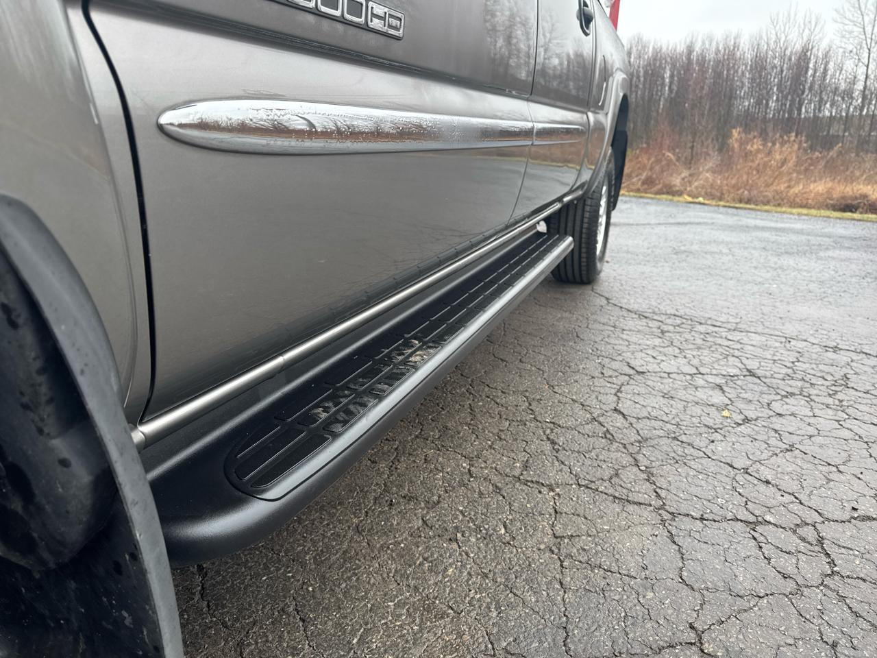 GMC Sierra 2500HD Classic 2WD Crew Cab 153" SLE1 2007