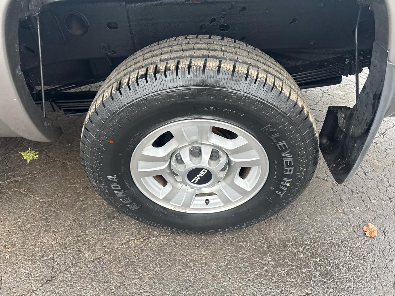 GMC Sierra 2500HD Classic 2WD Crew Cab 153" SLE1 2007