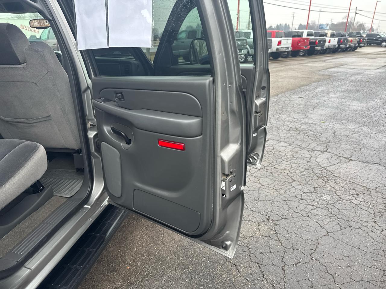 GMC Sierra 2500HD Classic 2WD Crew Cab 153" SLE1 2007