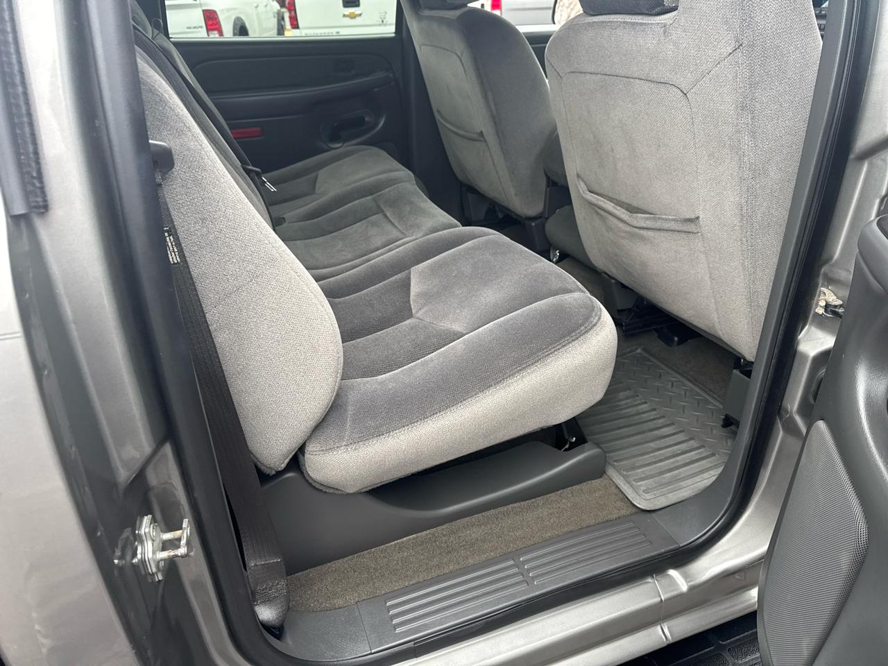 GMC Sierra 2500HD Classic 2WD Crew Cab 153" SLE1 2007