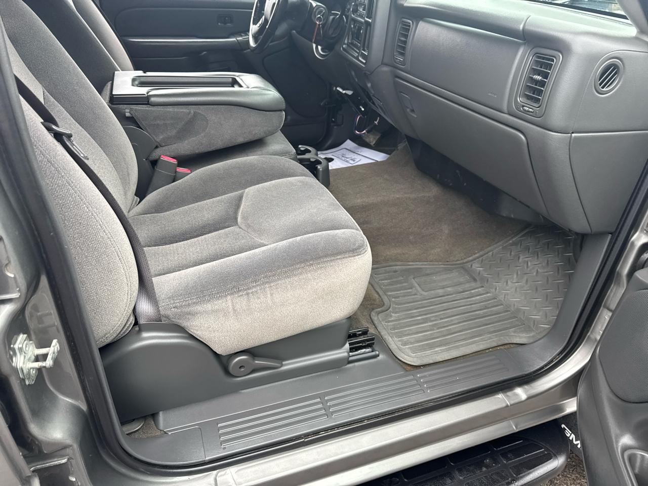 GMC Sierra 2500HD Classic 2WD Crew Cab 153" SLE1 2007