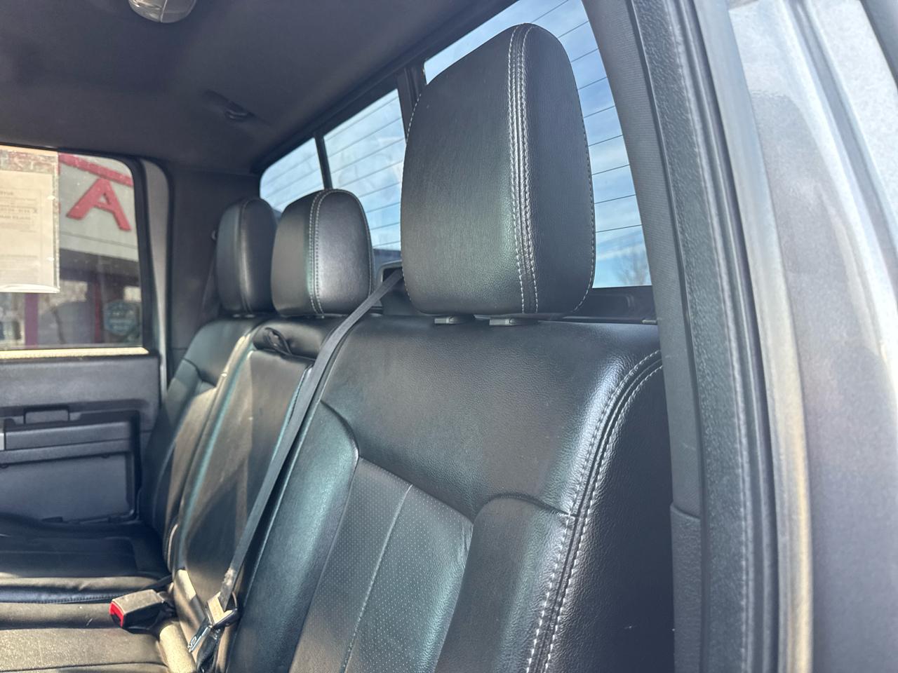 Ford Super Duty F-250 SRW 4WD Crew Cab 156" Lariat 2013