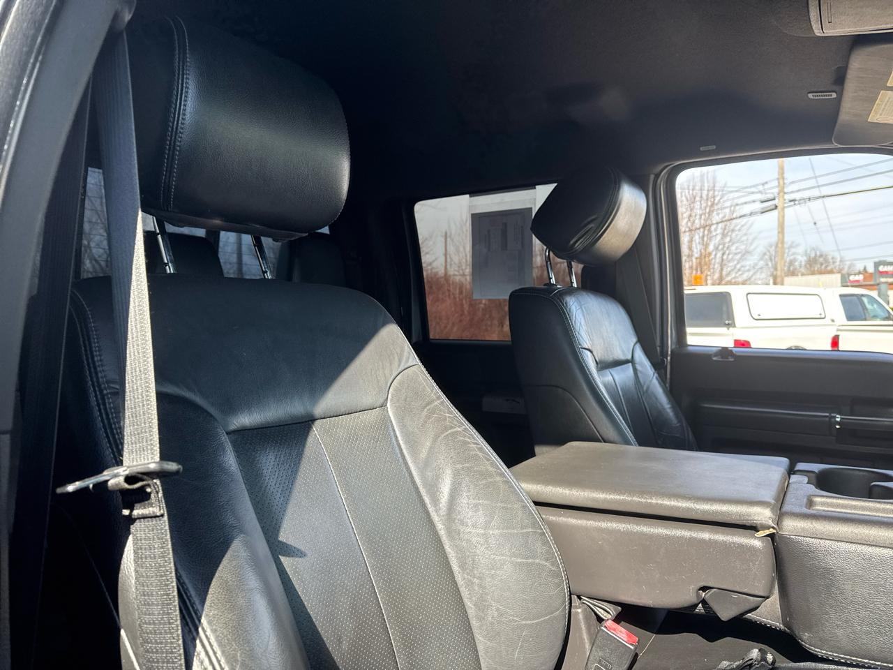 Ford Super Duty F-250 SRW 4WD Crew Cab 156" Lariat 2013