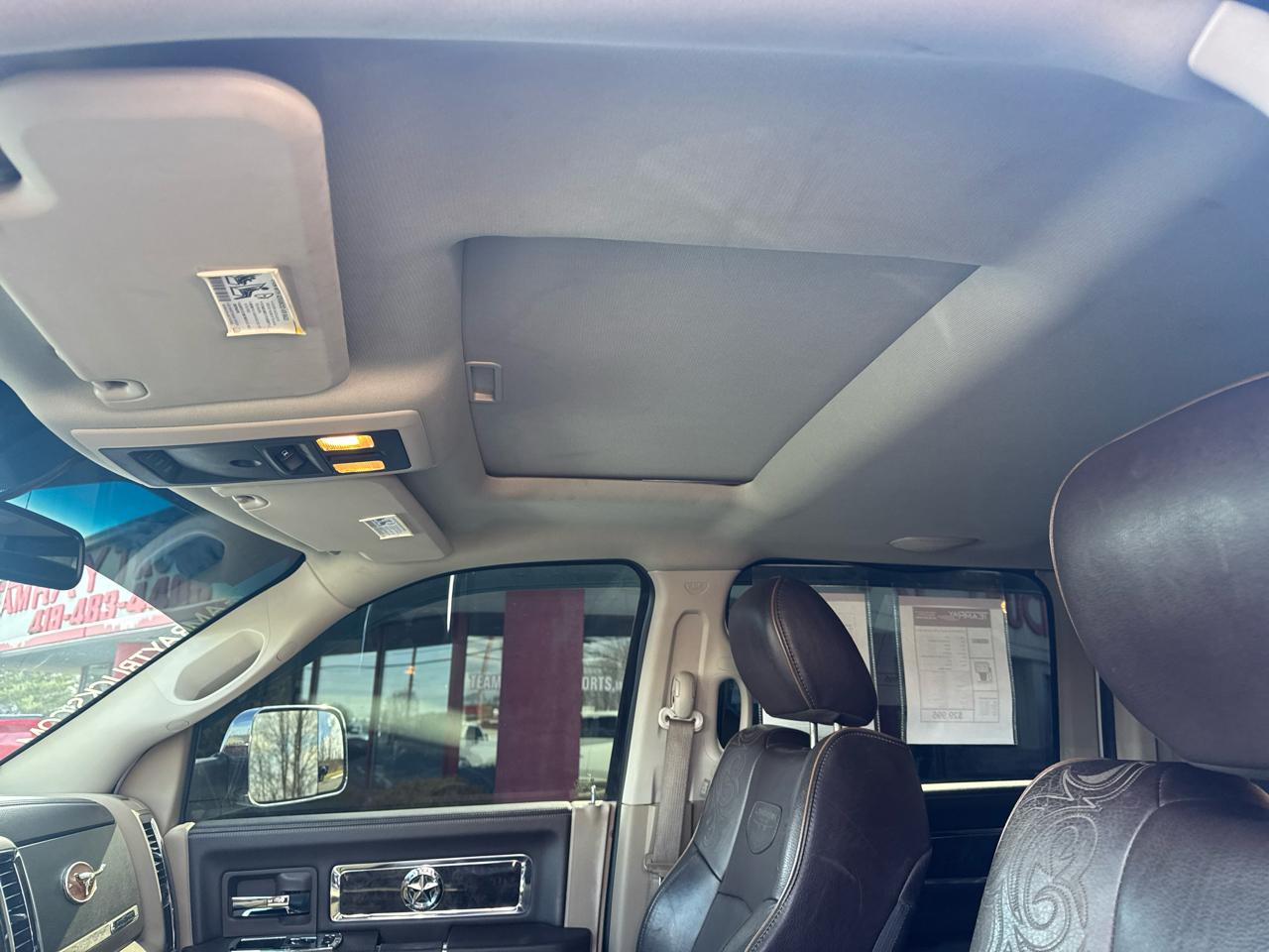 RAM 2500 4WD Mega Cab 160.5" Laramie Longhorn 2012