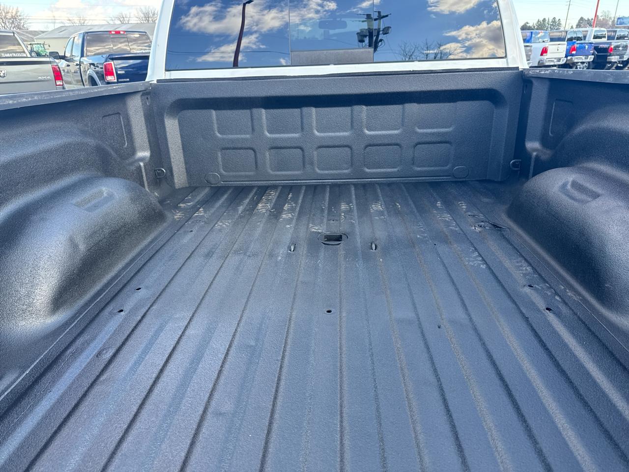 RAM 2500 4WD Mega Cab 160.5" Laramie Longhorn 2012