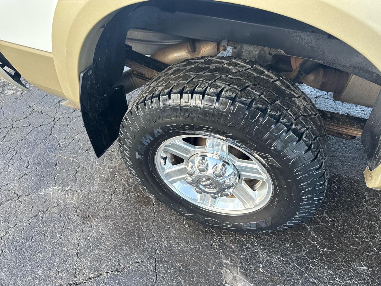 RAM 2500 4WD Mega Cab 160.5" Laramie Longhorn 2012