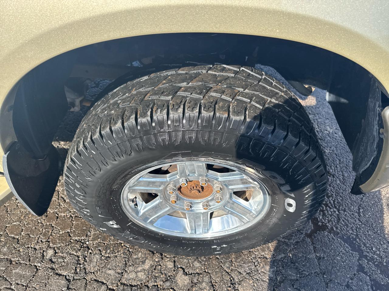 RAM 2500 4WD Mega Cab 160.5" Laramie Longhorn 2012