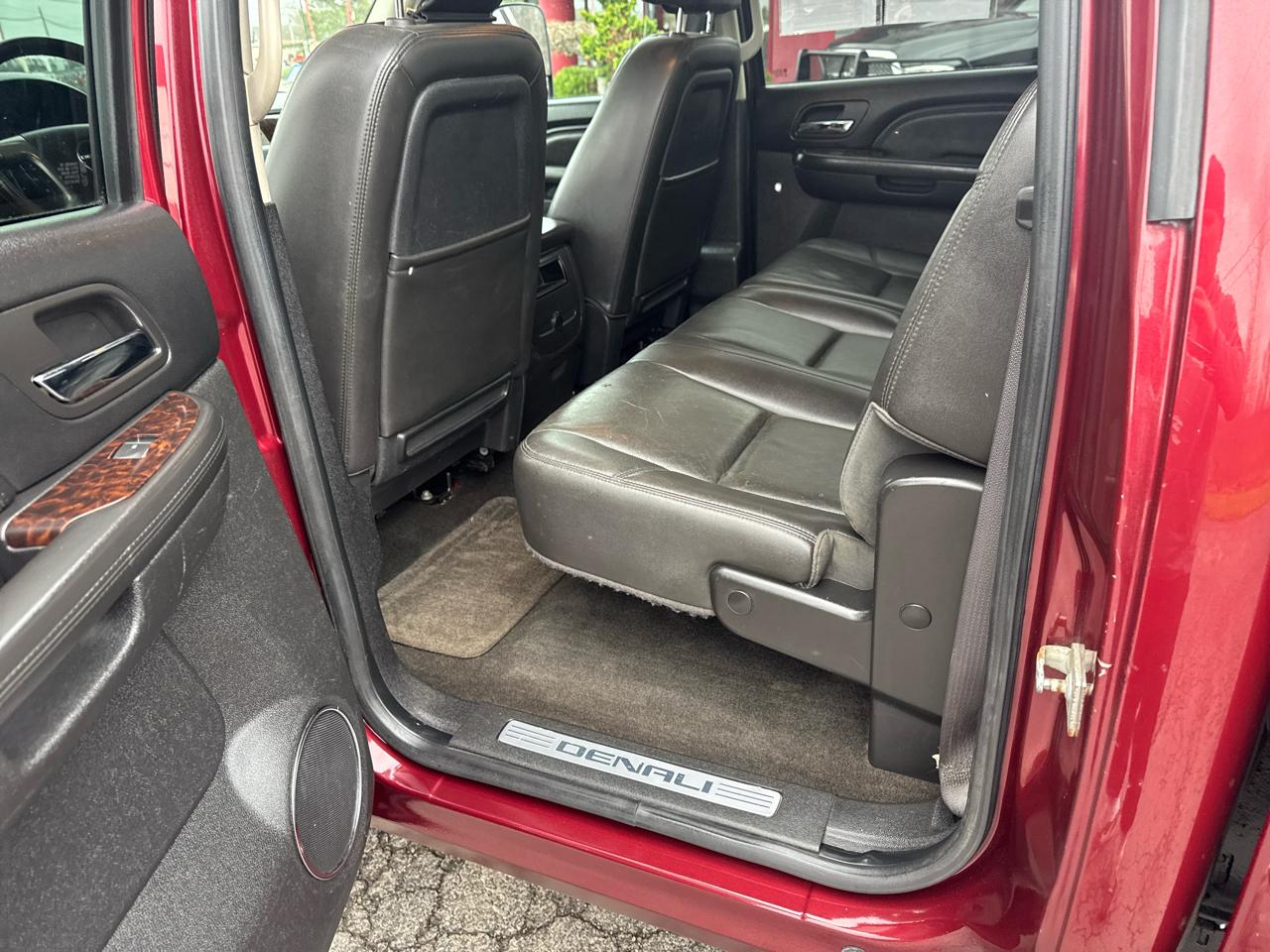 GMC Sierra 3500HD 4WD Crew Cab 167.7" Denali 2013