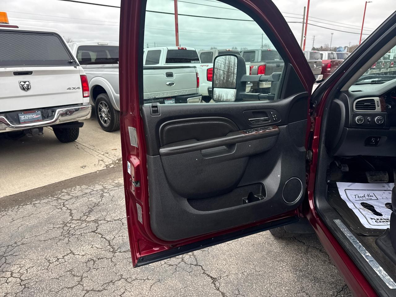 GMC Sierra 3500HD 4WD Crew Cab 167.7" Denali 2013