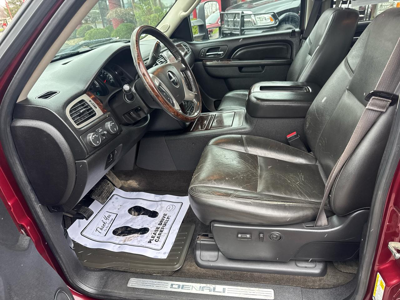 GMC Sierra 3500HD 4WD Crew Cab 167.7" Denali 2013