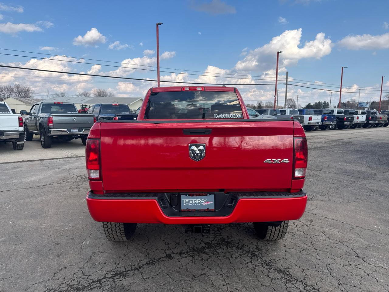 RAM 2500 4WD Crew Cab 149" ST 2011