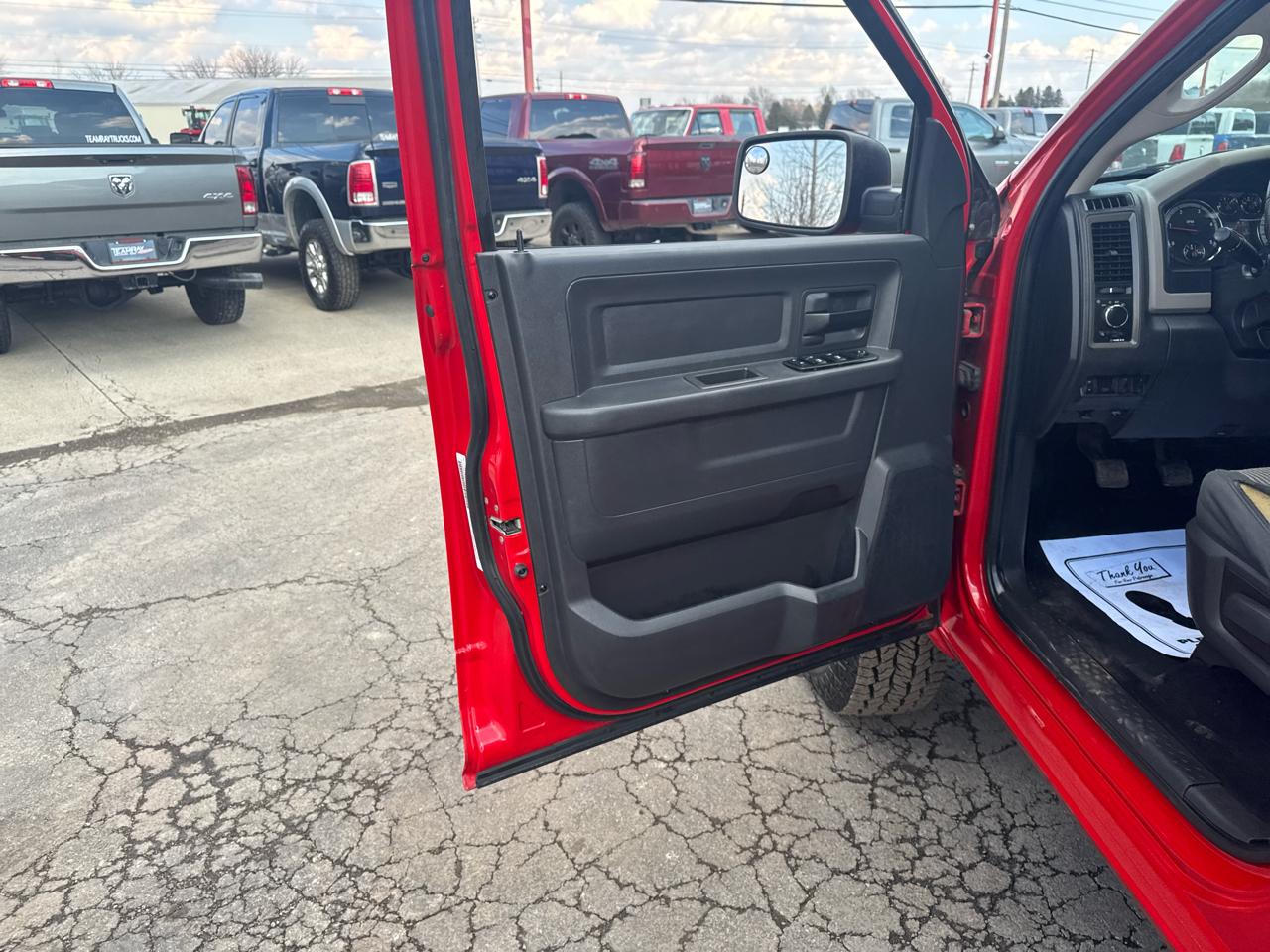 RAM 2500 4WD Crew Cab 149" ST 2011