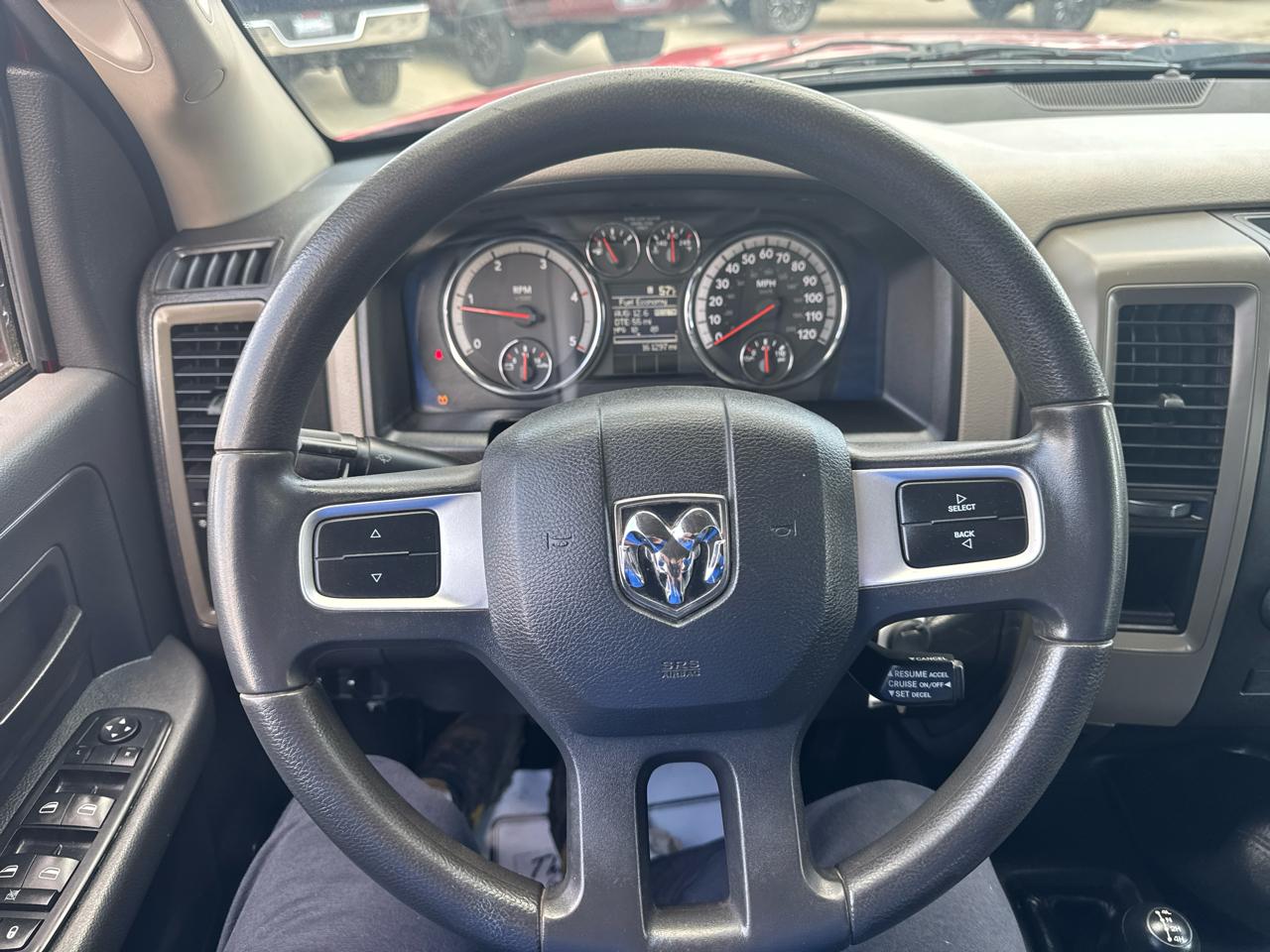 RAM 2500 4WD Crew Cab 149" ST 2011