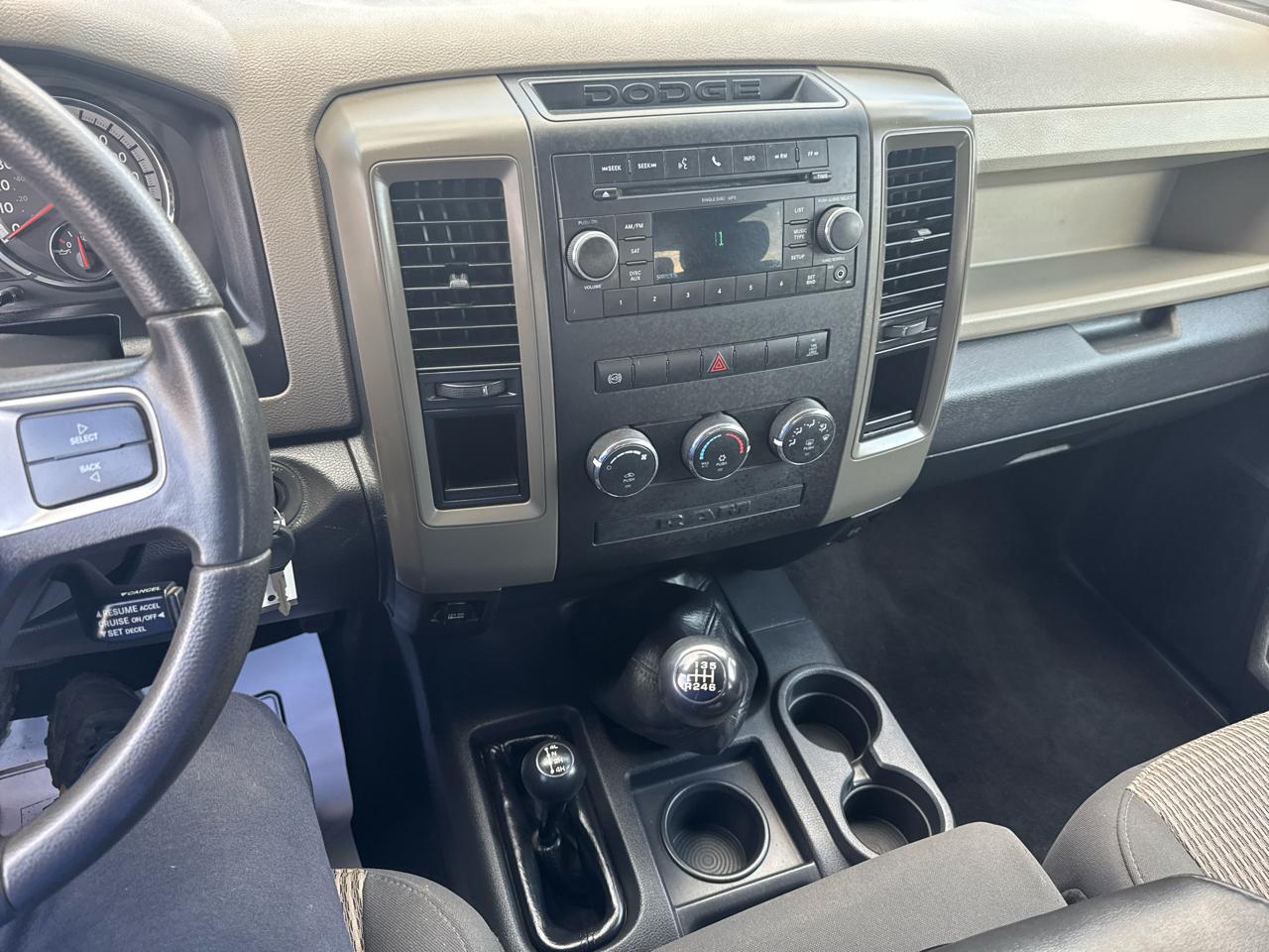 RAM 2500 4WD Crew Cab 149" ST 2011