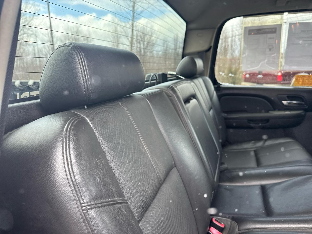 Chevrolet Silverado 2500HD 4WD Crew Cab 153.7" LTZ 2013