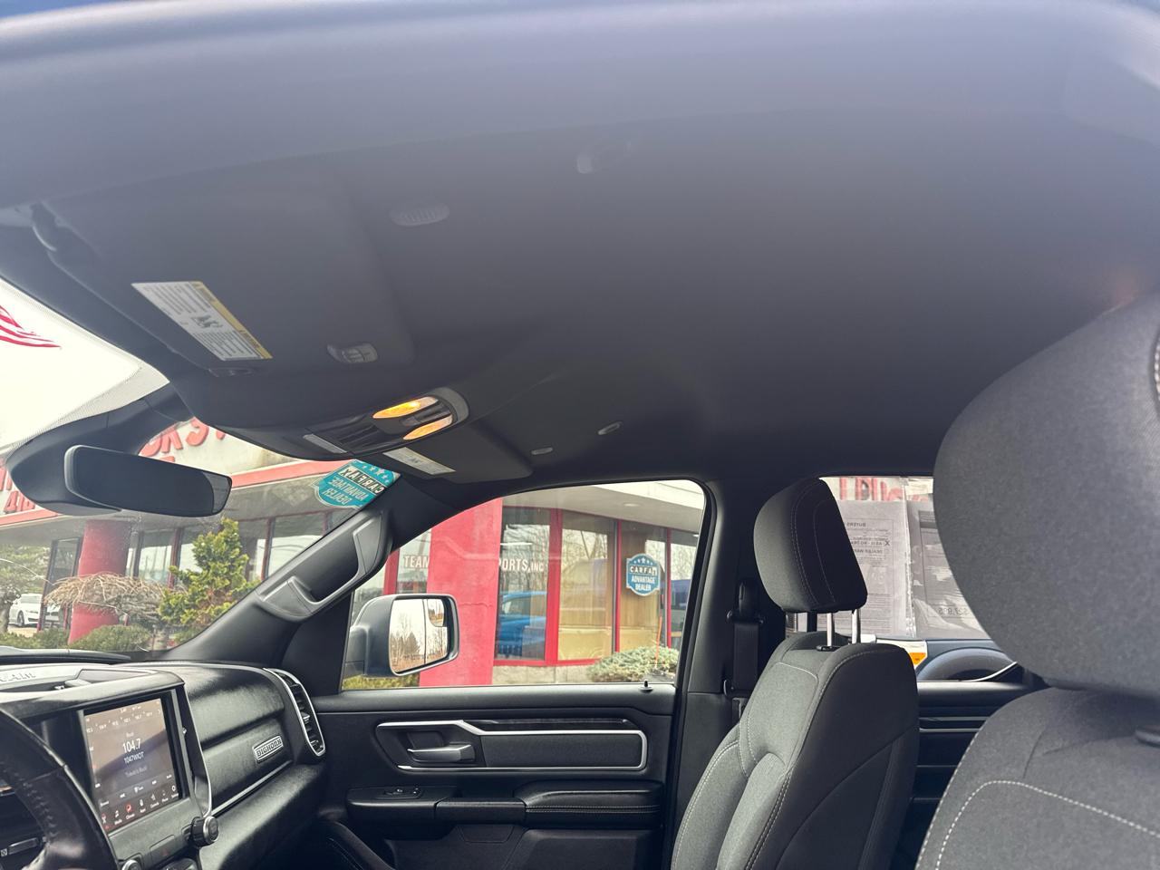 RAM 1500 Big Horn 4x4 Quad Cab 6'4" Box 2021