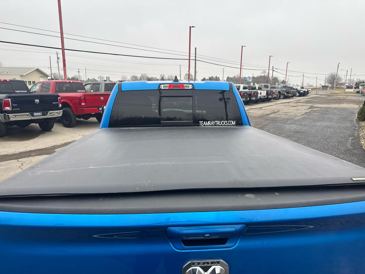 RAM 1500 Big Horn 4x4 Quad Cab 6'4" Box 2021