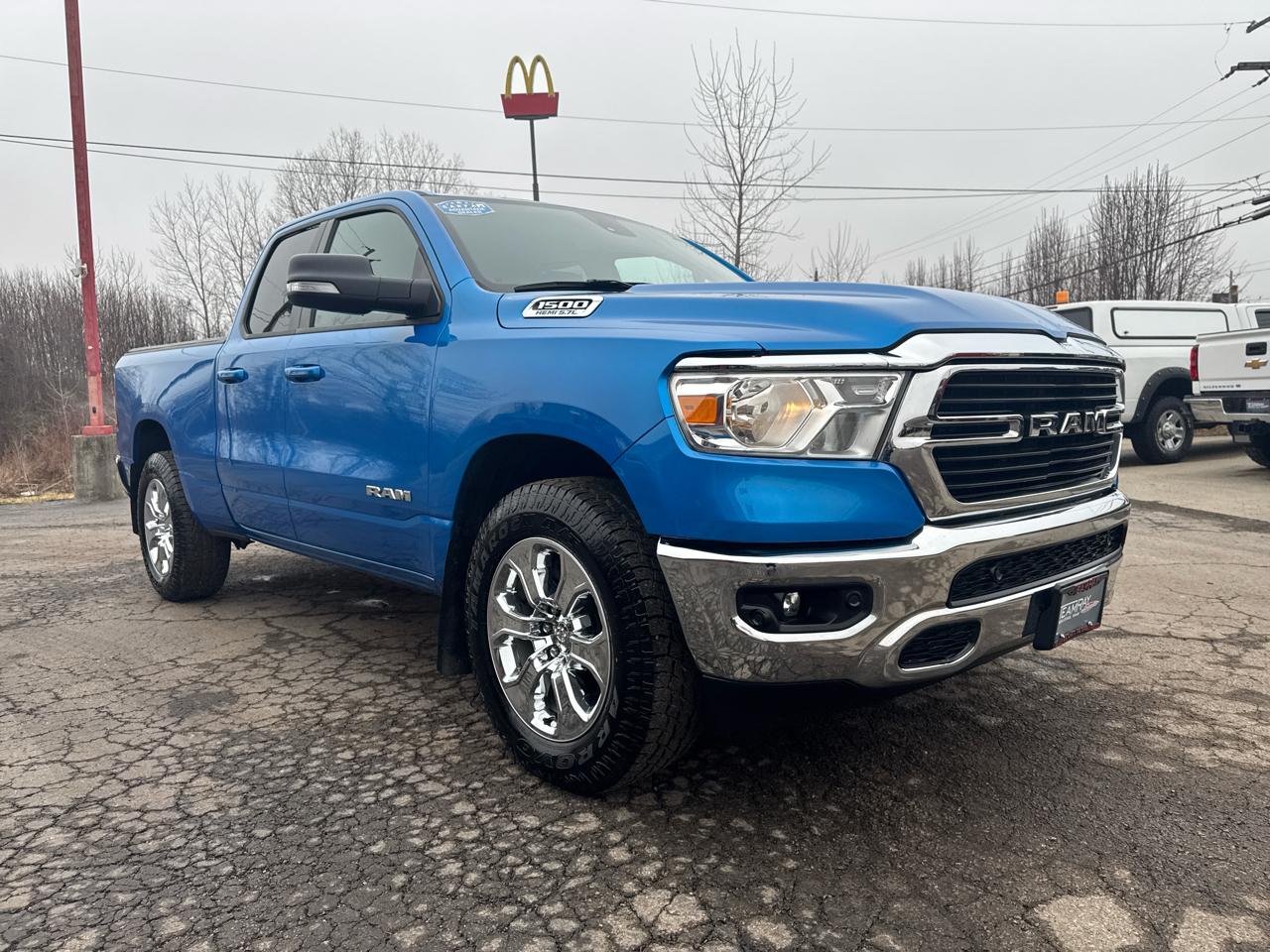 RAM 1500 Big Horn 4x4 Quad Cab 6'4" Box 2021