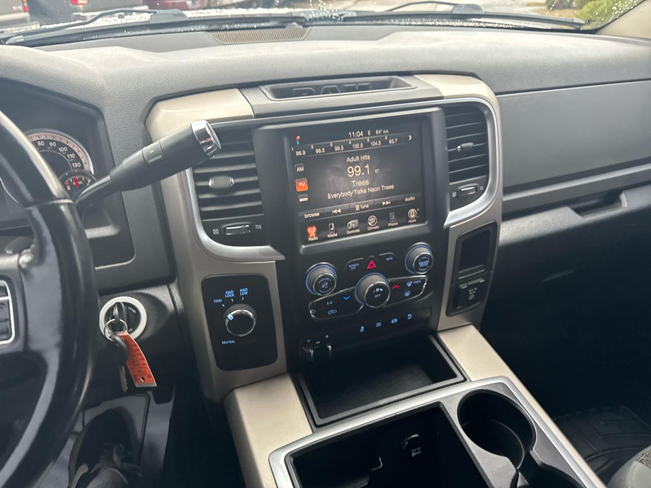 RAM 2500 4WD Crew Cab 149" Outdoorsman 2014