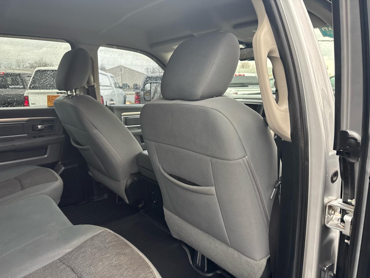 RAM 2500 4WD Crew Cab 149" Outdoorsman 2014