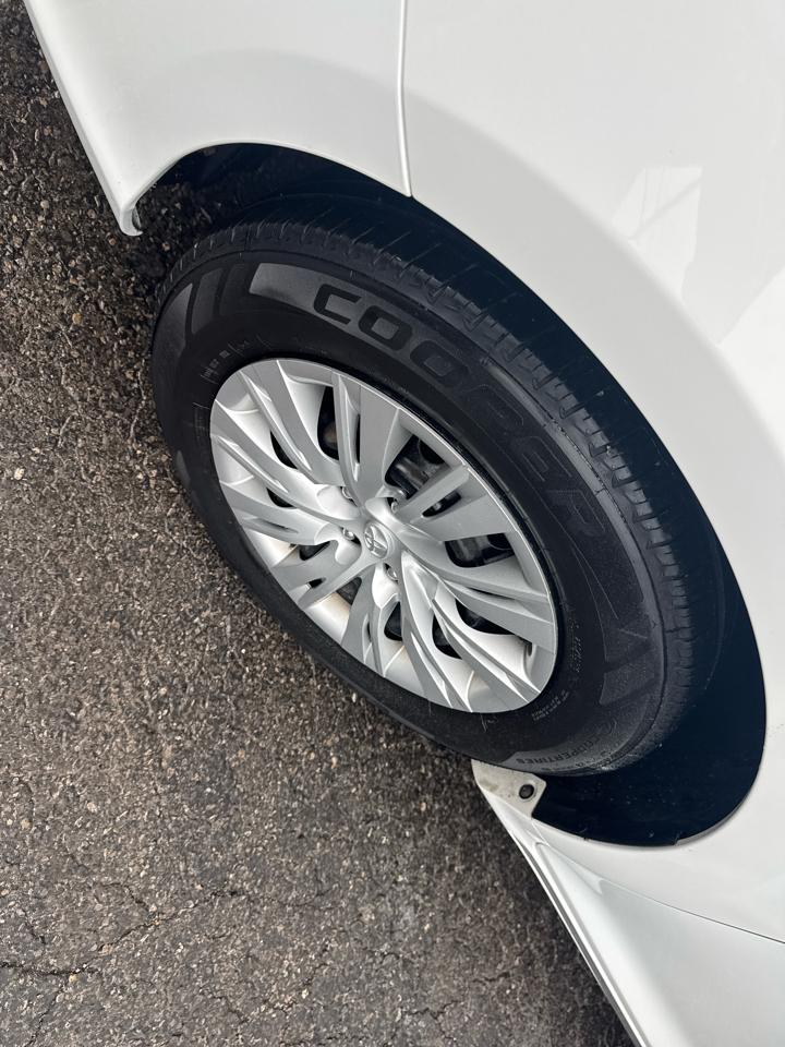 Toyota Camry 4dr Sdn I4 Auto SE Sport Limited Edition (Natl) 2012