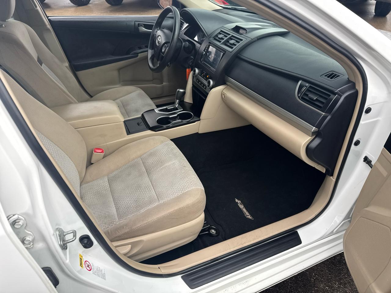 Toyota Camry 4dr Sdn I4 Auto SE Sport Limited Edition (Natl) 2012