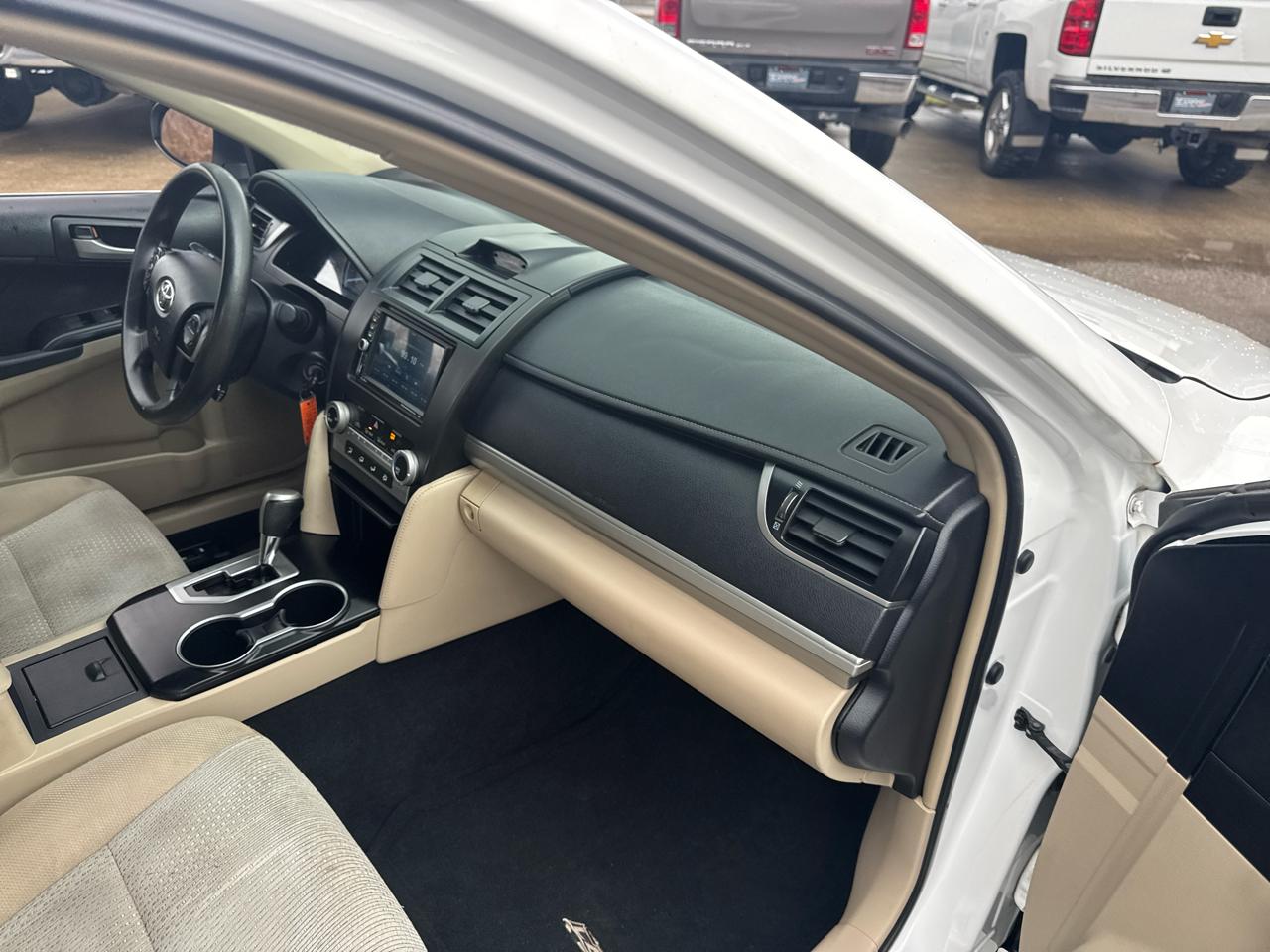 Toyota Camry 4dr Sdn I4 Auto SE Sport Limited Edition (Natl) 2012