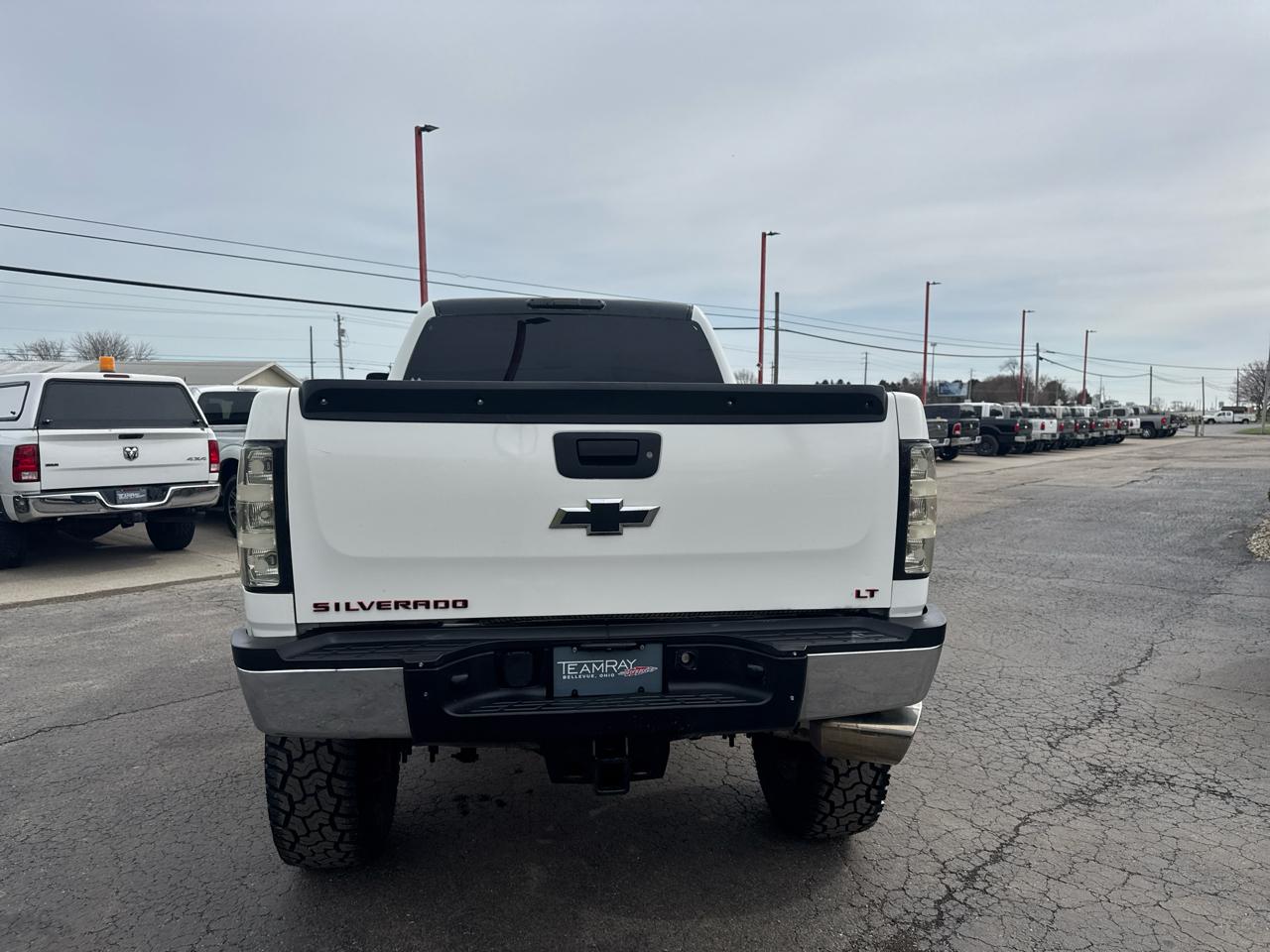 Chevrolet Silverado 2500HD 4WD Crew Cab 153.7" LT 2011