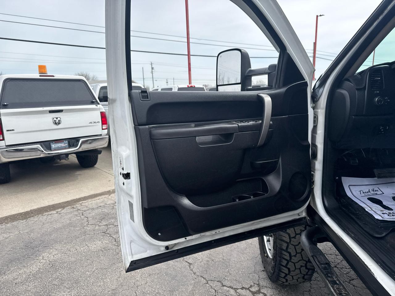 Chevrolet Silverado 2500HD 4WD Crew Cab 153.7" LT 2011