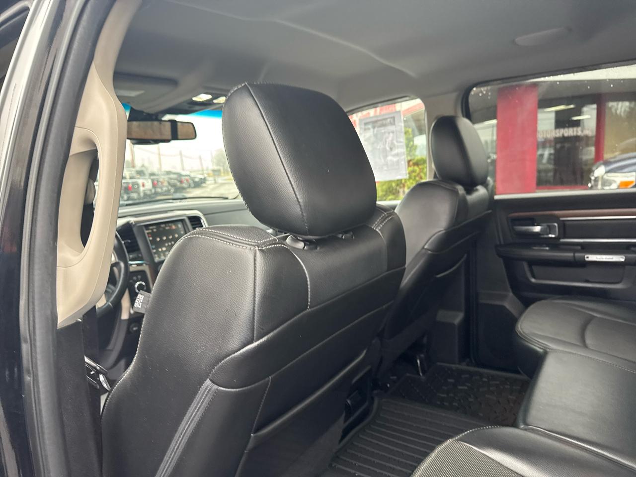 RAM 2500 4WD Crew Cab 149" Laramie 2013