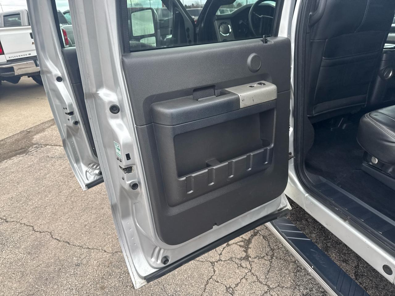 Ford Super Duty F-250 SRW 4WD Crew Cab 172" Lariat 2013