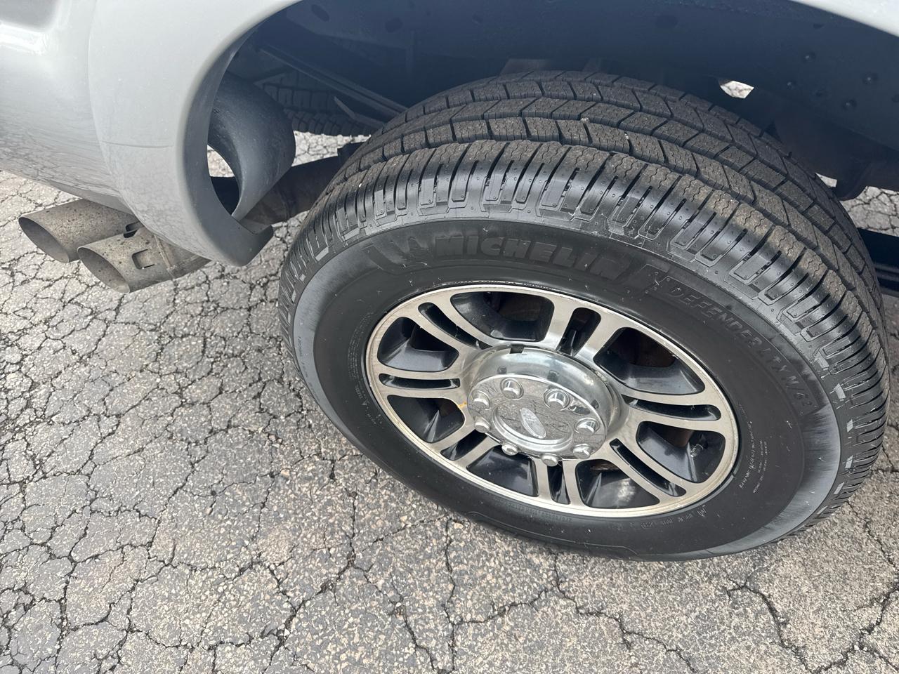 Ford Super Duty F-250 SRW 4WD Crew Cab 172" Lariat 2013