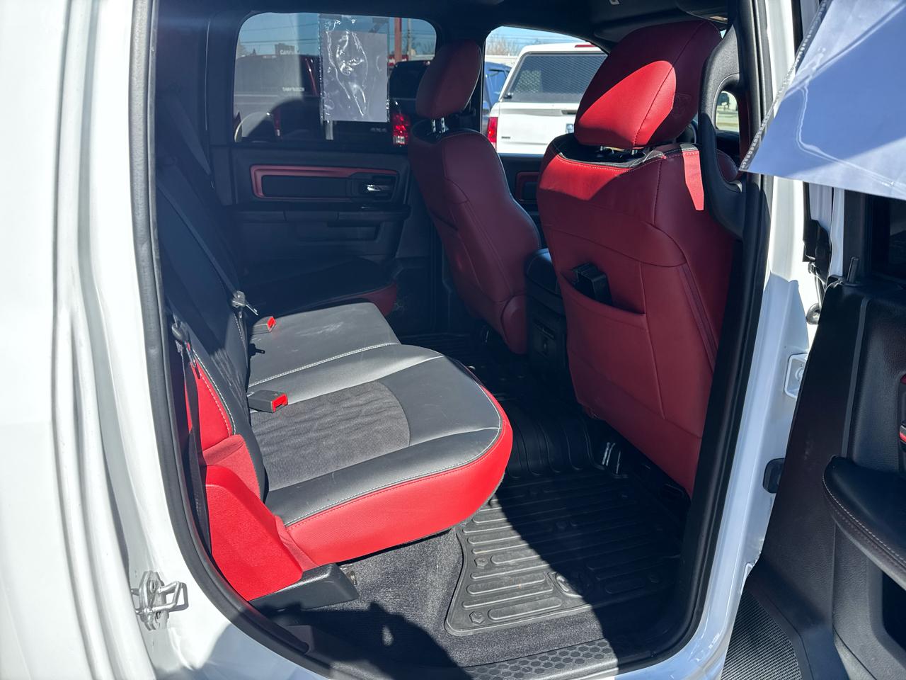 RAM 1500 Rebel 4x4 Crew Cab 5'7" Box 2017