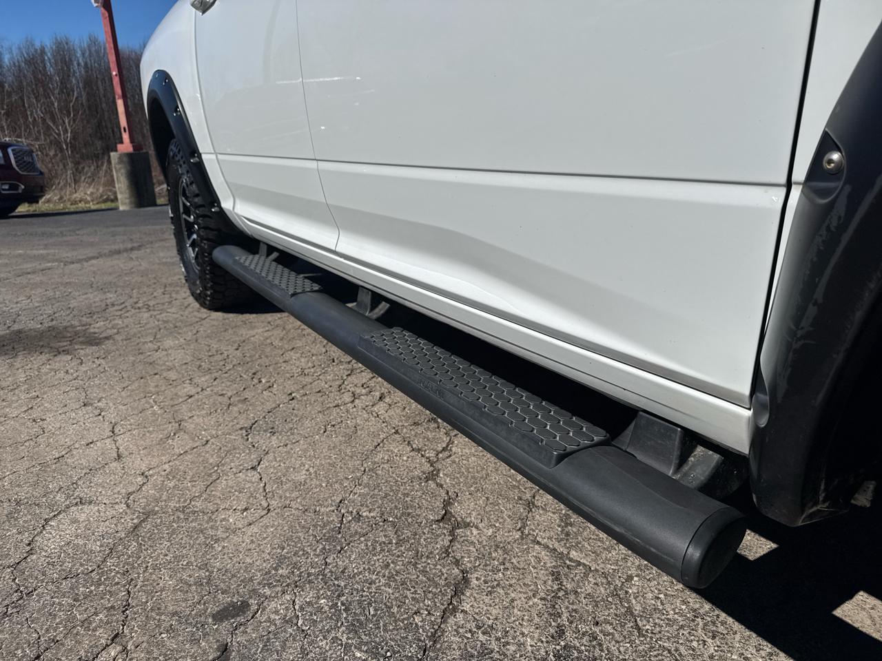 RAM 1500 Rebel 4x4 Crew Cab 5'7" Box 2017